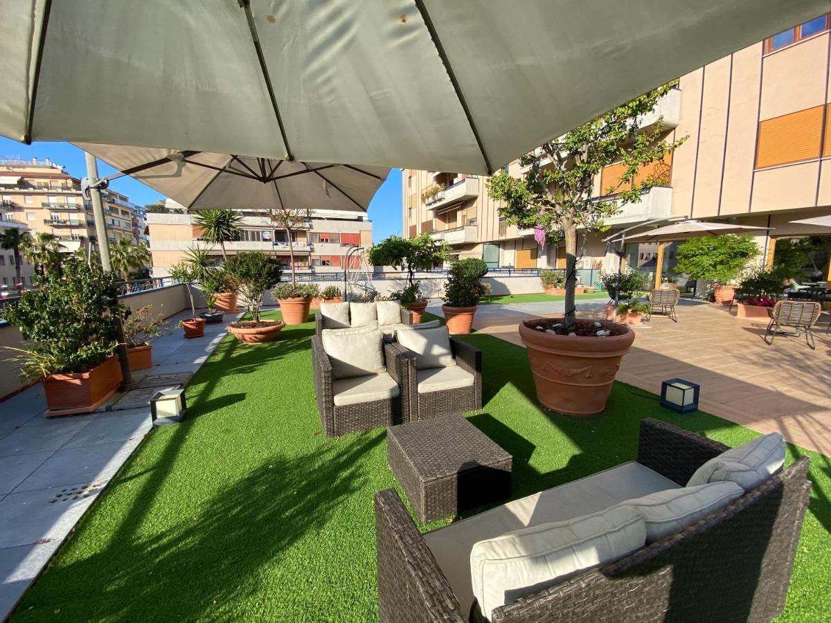פסקרה Myhome 75 Premium Luxury B&B מראה חיצוני תמונה