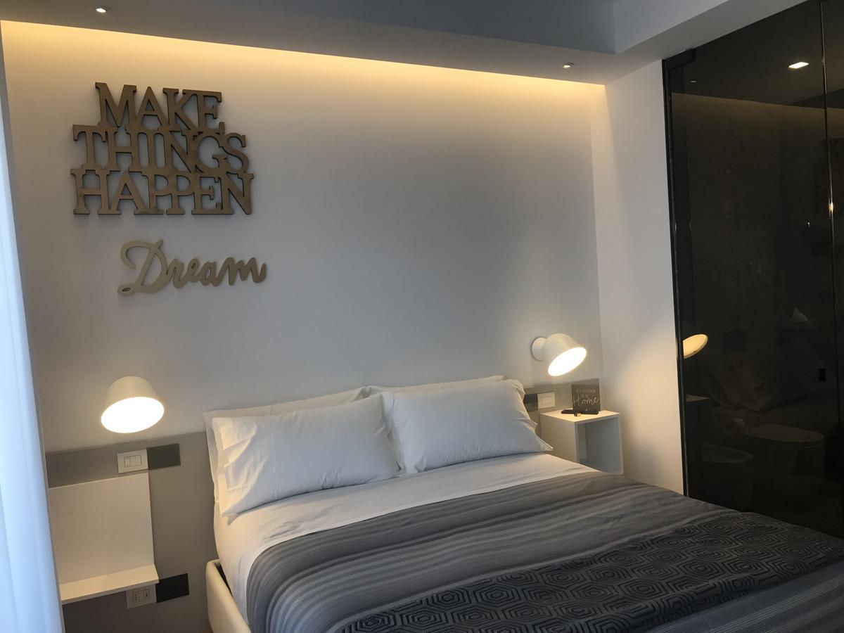 פסקרה Myhome 75 Premium Luxury B&B מראה חיצוני תמונה