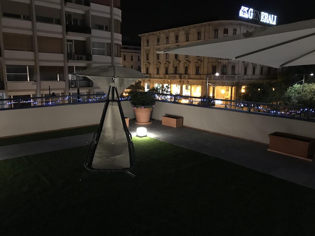 פסקרה Myhome 75 Premium Luxury B&B מראה חיצוני תמונה