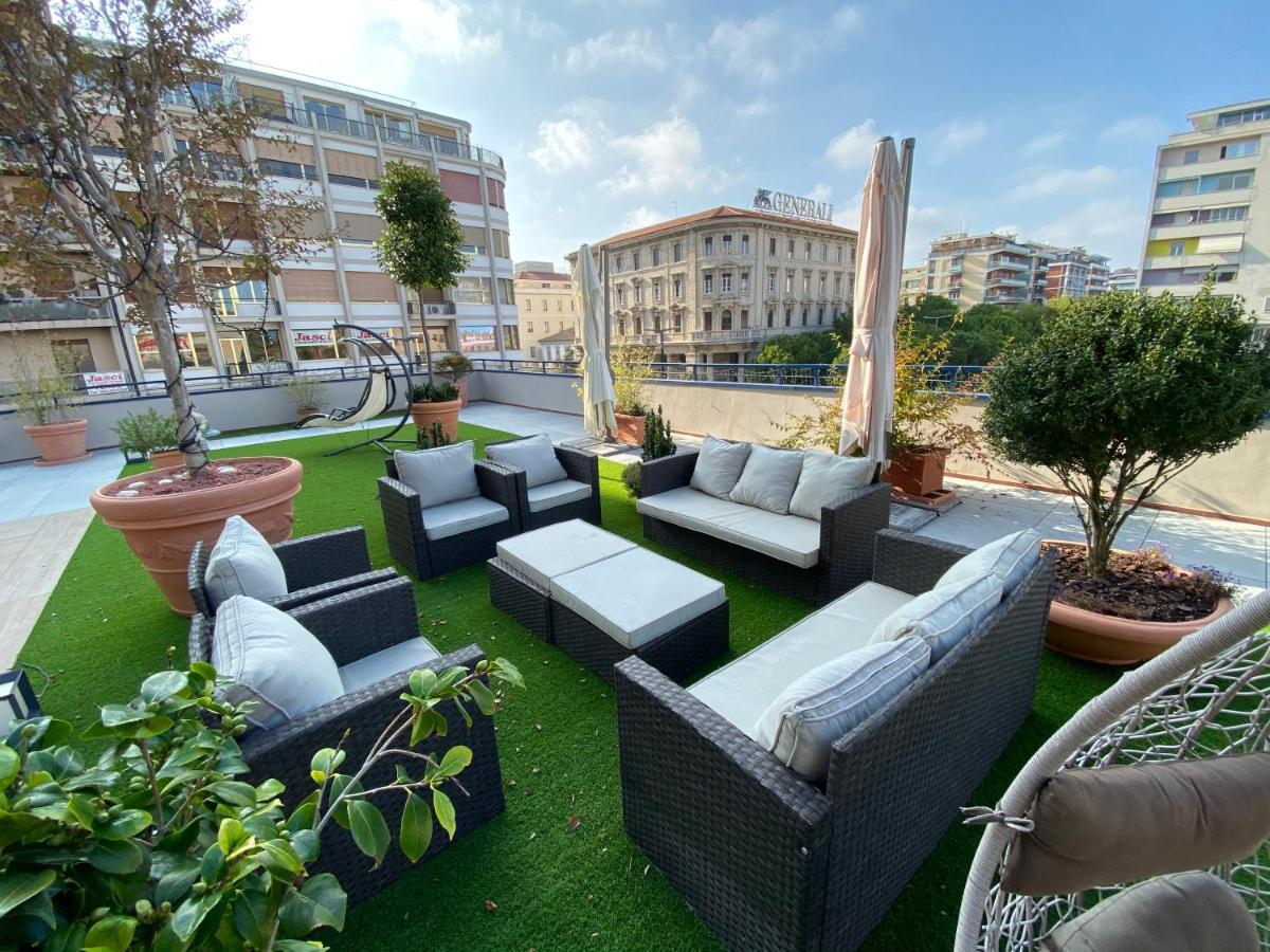 פסקרה Myhome 75 Premium Luxury B&B מראה חיצוני תמונה